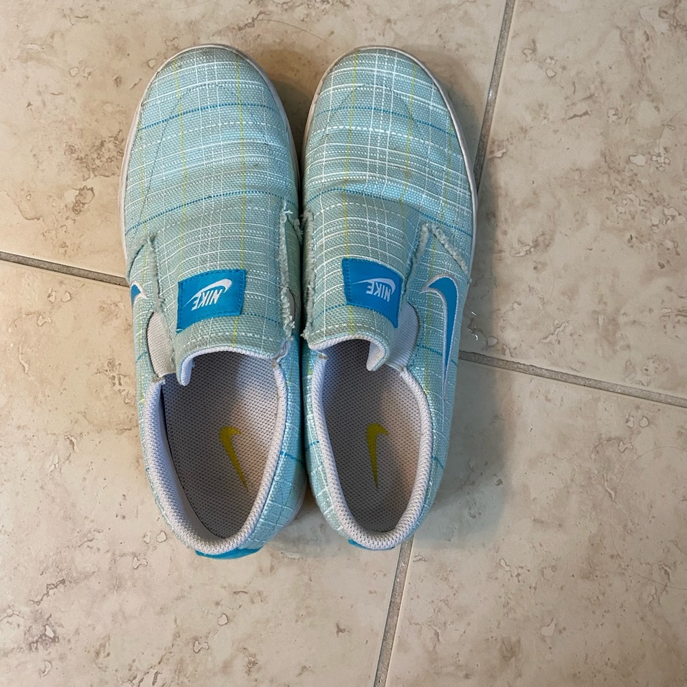 Nike slip on sneakers